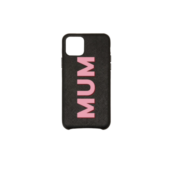A black phone case with the word mum in pink