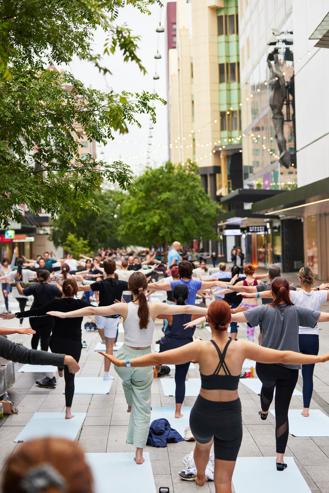 Yoga credit andre castellucci 31