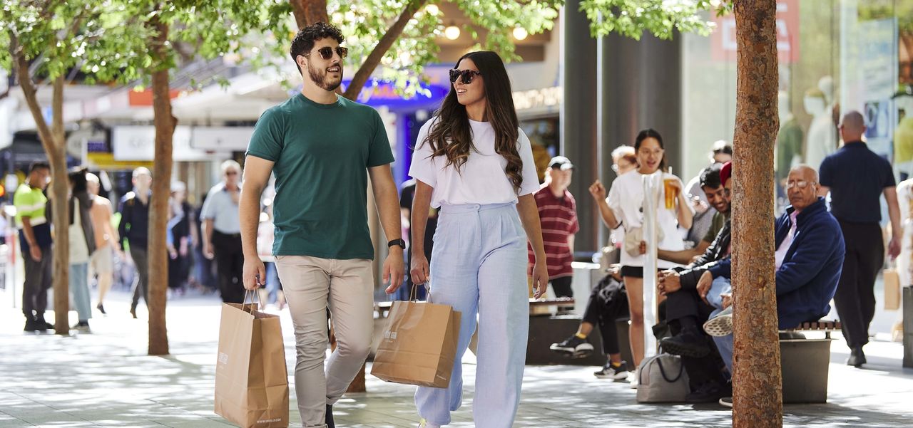 Shoppers in Rundle Mall