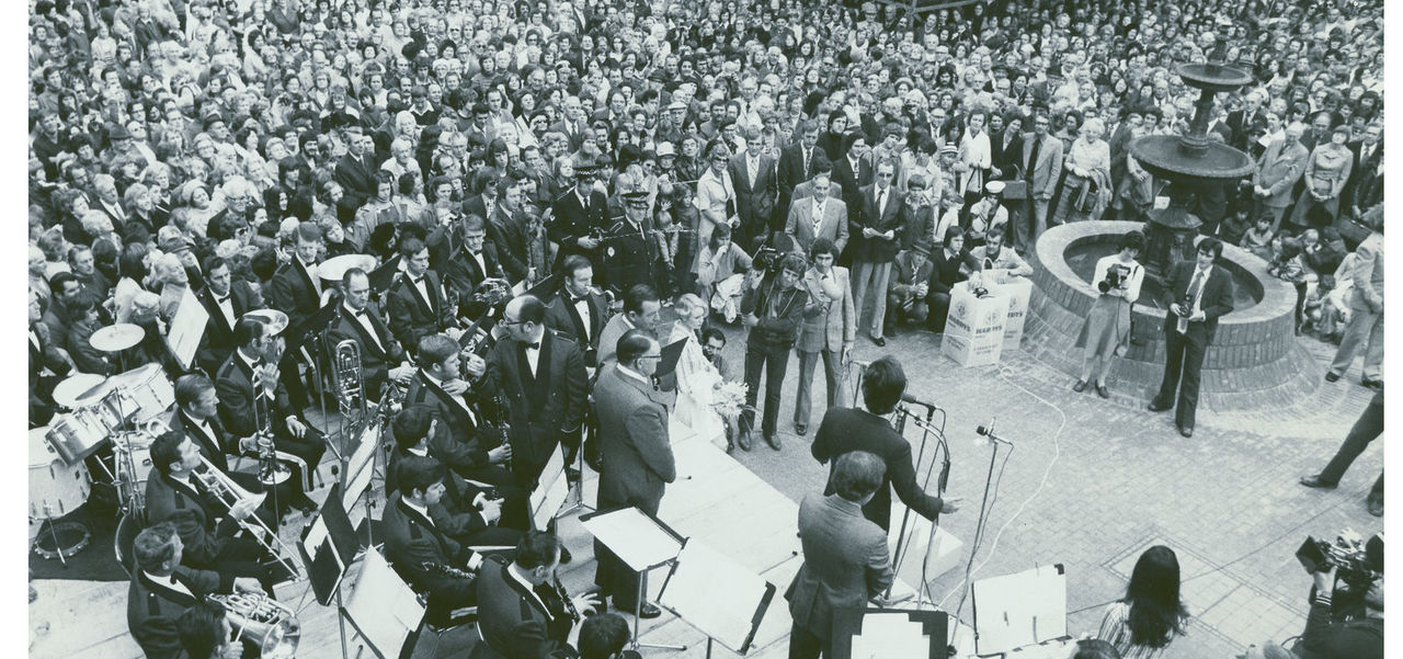 Rundle Mall grand opening in 1976
